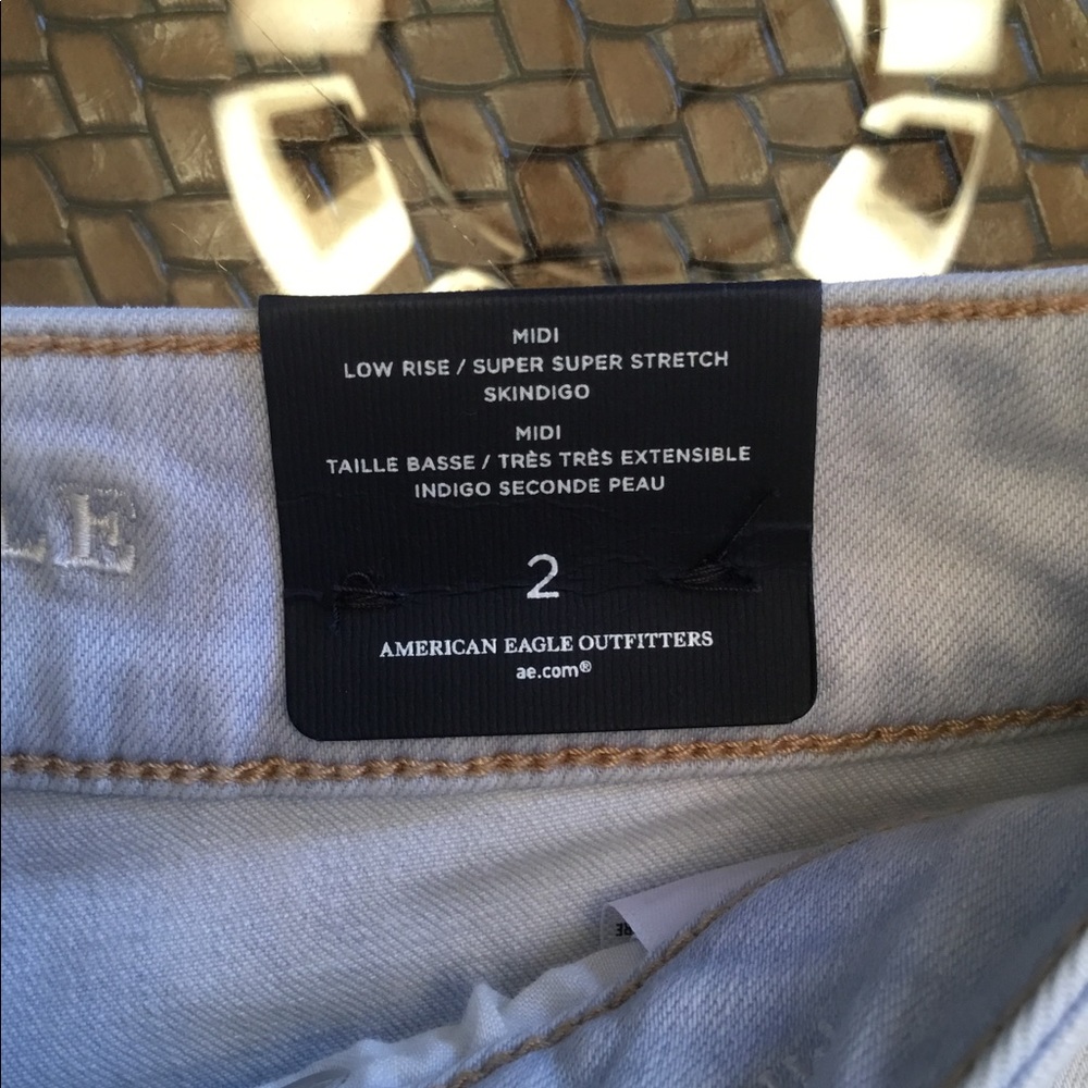 💥AEO Denim X Cafe Midi Short💥 - Picture 6 of 8